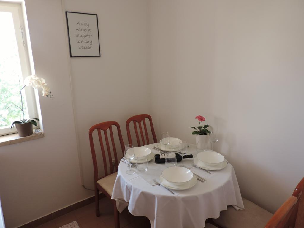 Apartment Vidas Novalja Bagian luar foto