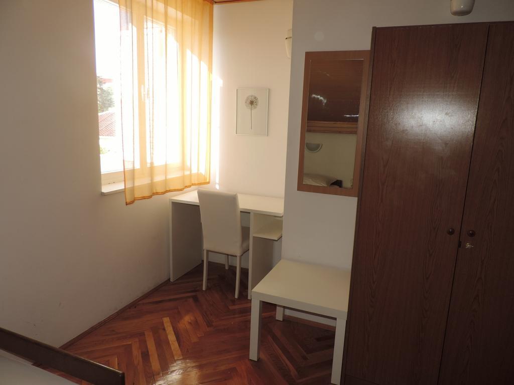 Apartment Vidas Novalja Bagian luar foto