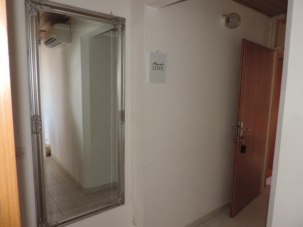 Apartment Vidas Novalja Bagian luar foto