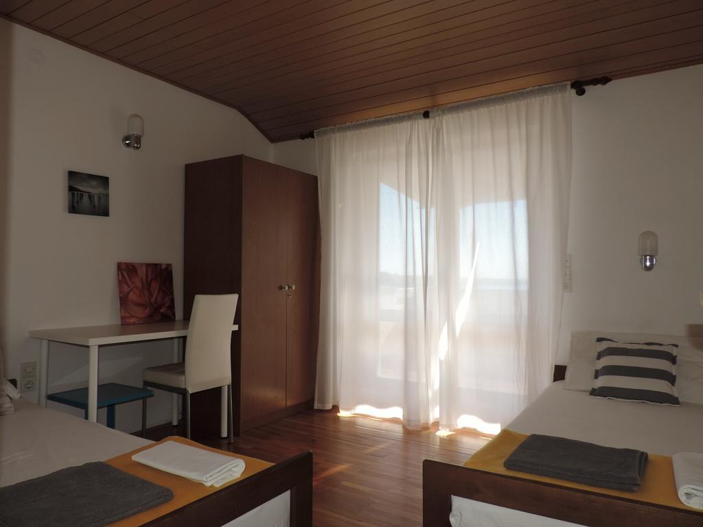 Apartment Vidas Novalja Bagian luar foto